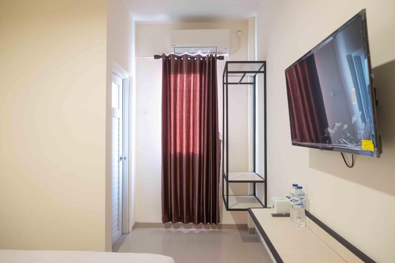 Reddoorz Near Rita Supermall Purwokerto 2 المظهر الخارجي الصورة