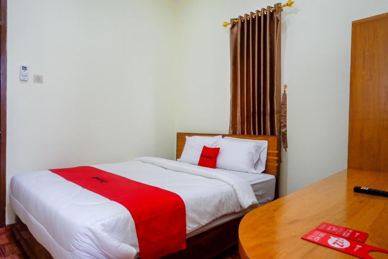 Reddoorz Near Rita Supermall Purwokerto 2 المظهر الخارجي الصورة