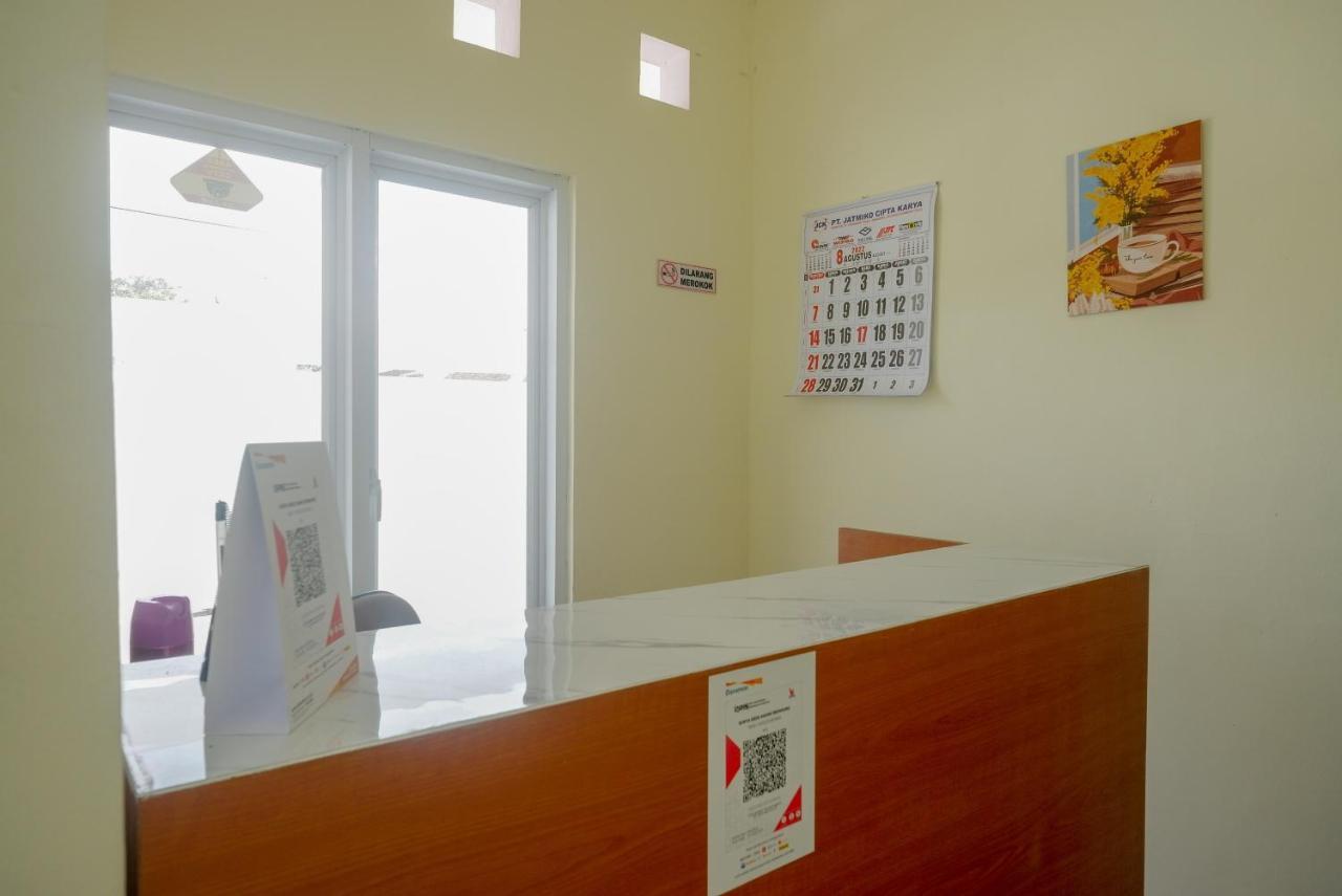 Reddoorz Near Rita Supermall Purwokerto 2 المظهر الخارجي الصورة